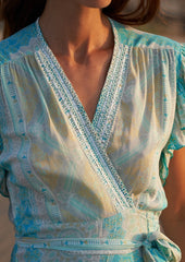 Robe portefeuille Izzy // Benirras Print - Celeste