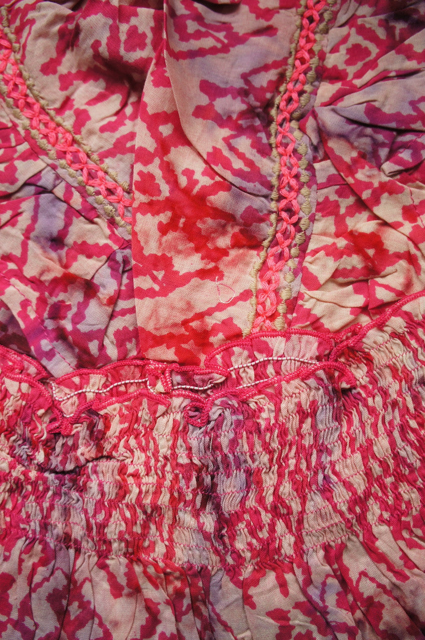 Boho chick Aisly top is the perfect addition to any summer wardrobe. Made from the softest rayon, with an elastic around the shoulders and waist